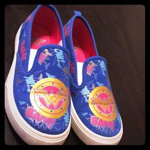 Beautiful WONDER WOMAN kids shoes!